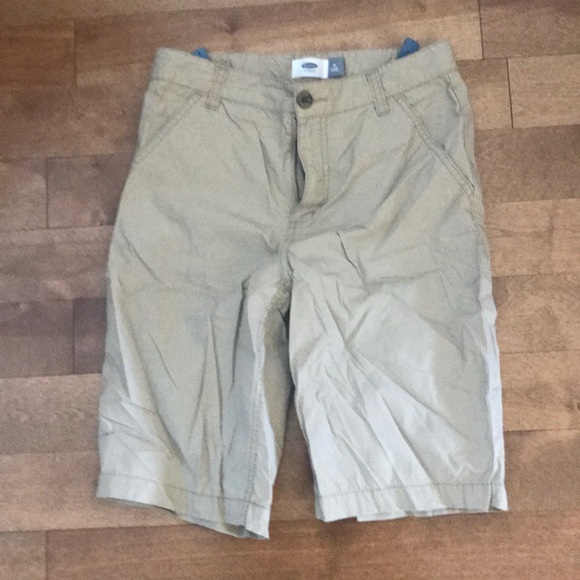 Old Navy- Bermuda shorts - Picture 5 of 6